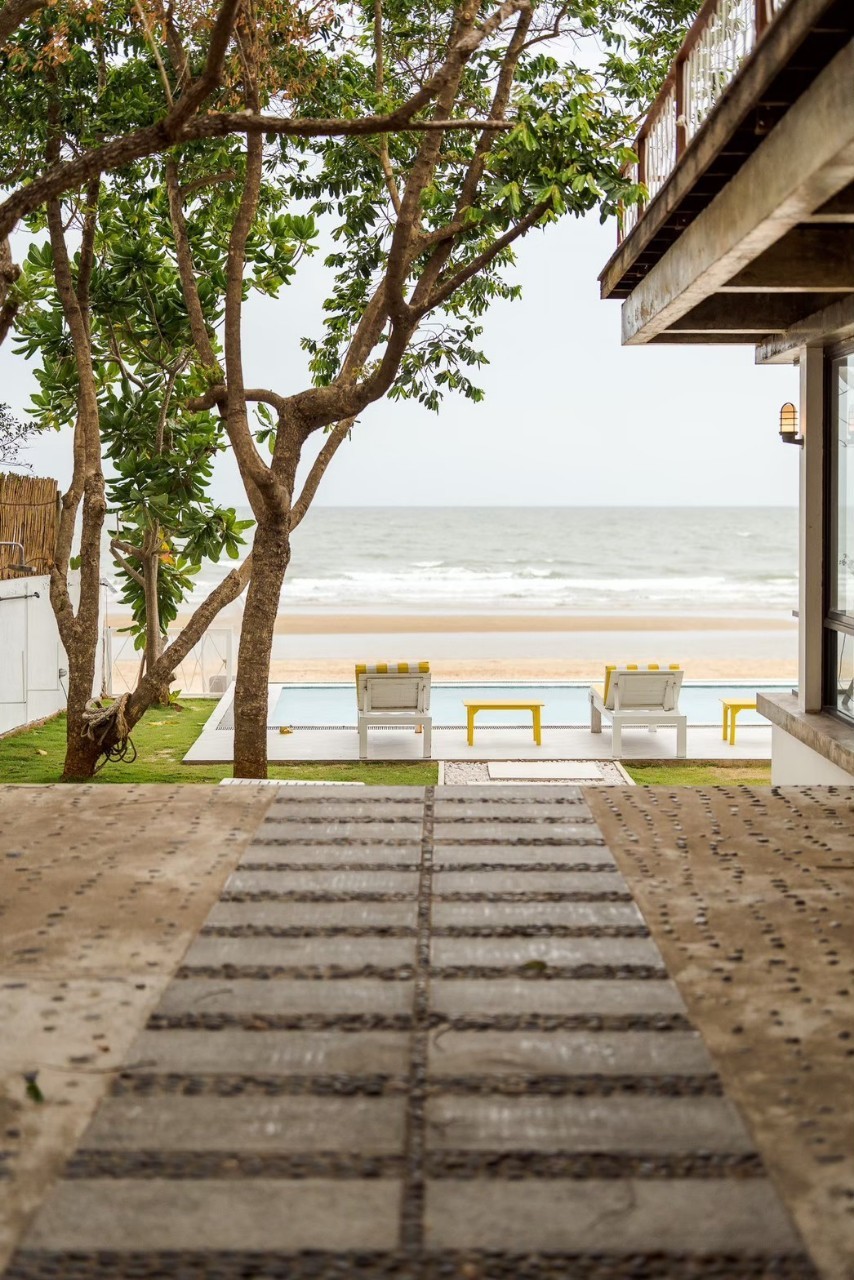 HR15075 บ้านพักติดหาดปราณบุรี The Banana Beach Villa Pranburi