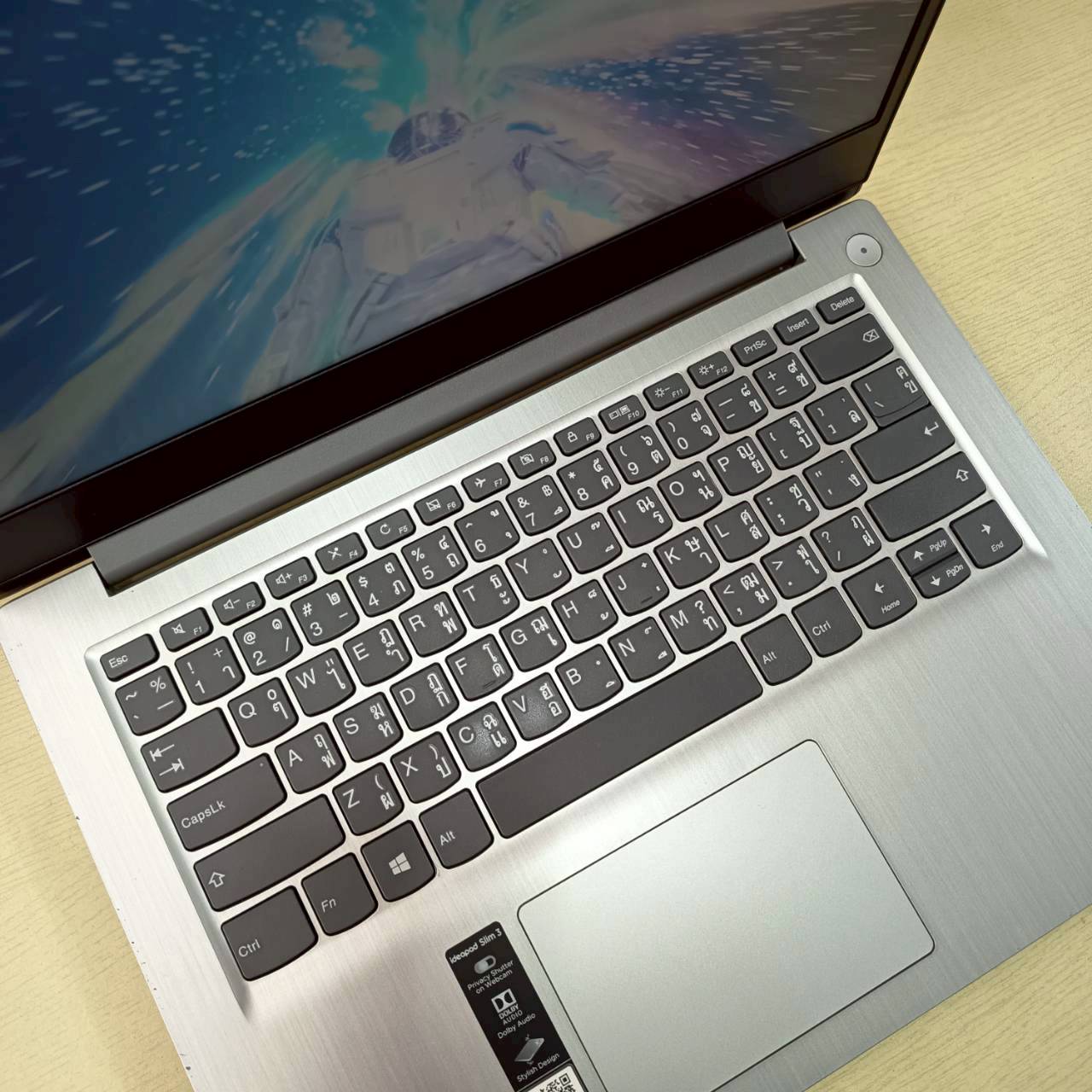 LENOVO IDEAPAD 3 14IML05-81WA00Q9TA สภาพเครื่อง 80%