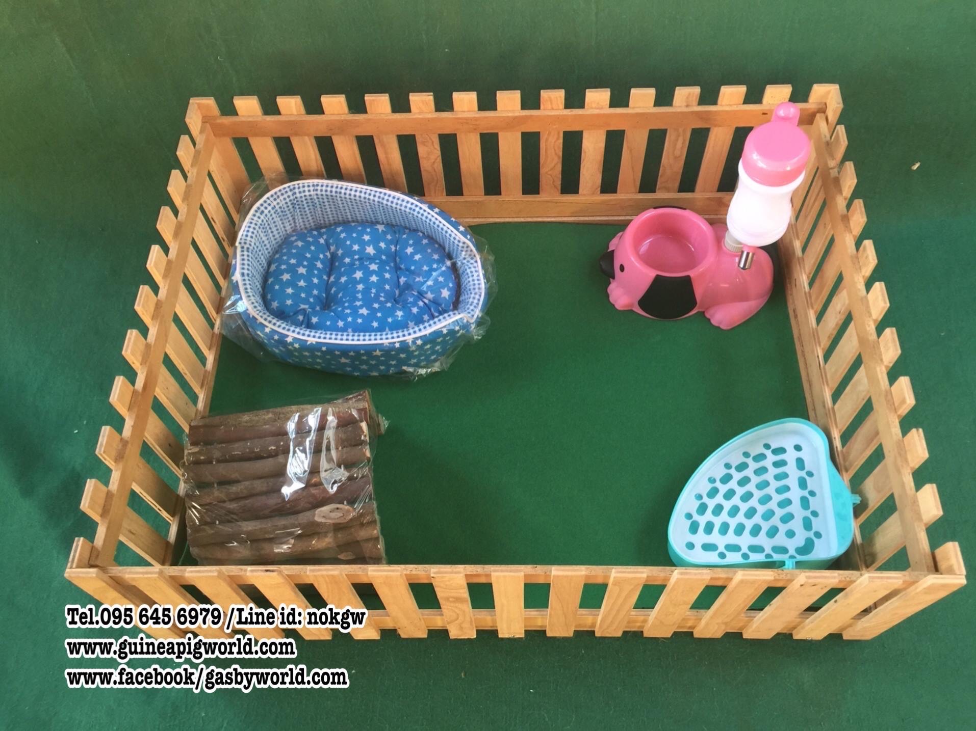 รั้วไม้มีพื้นพับได้ 60X60Xh.25cm.