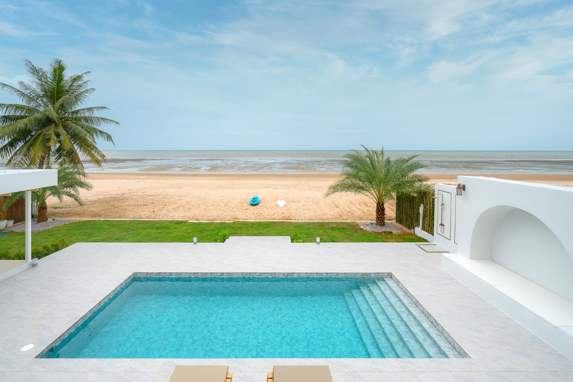 HR15048 บ้านพักติดทะเล กุยบุรี De Pana Beach Villa