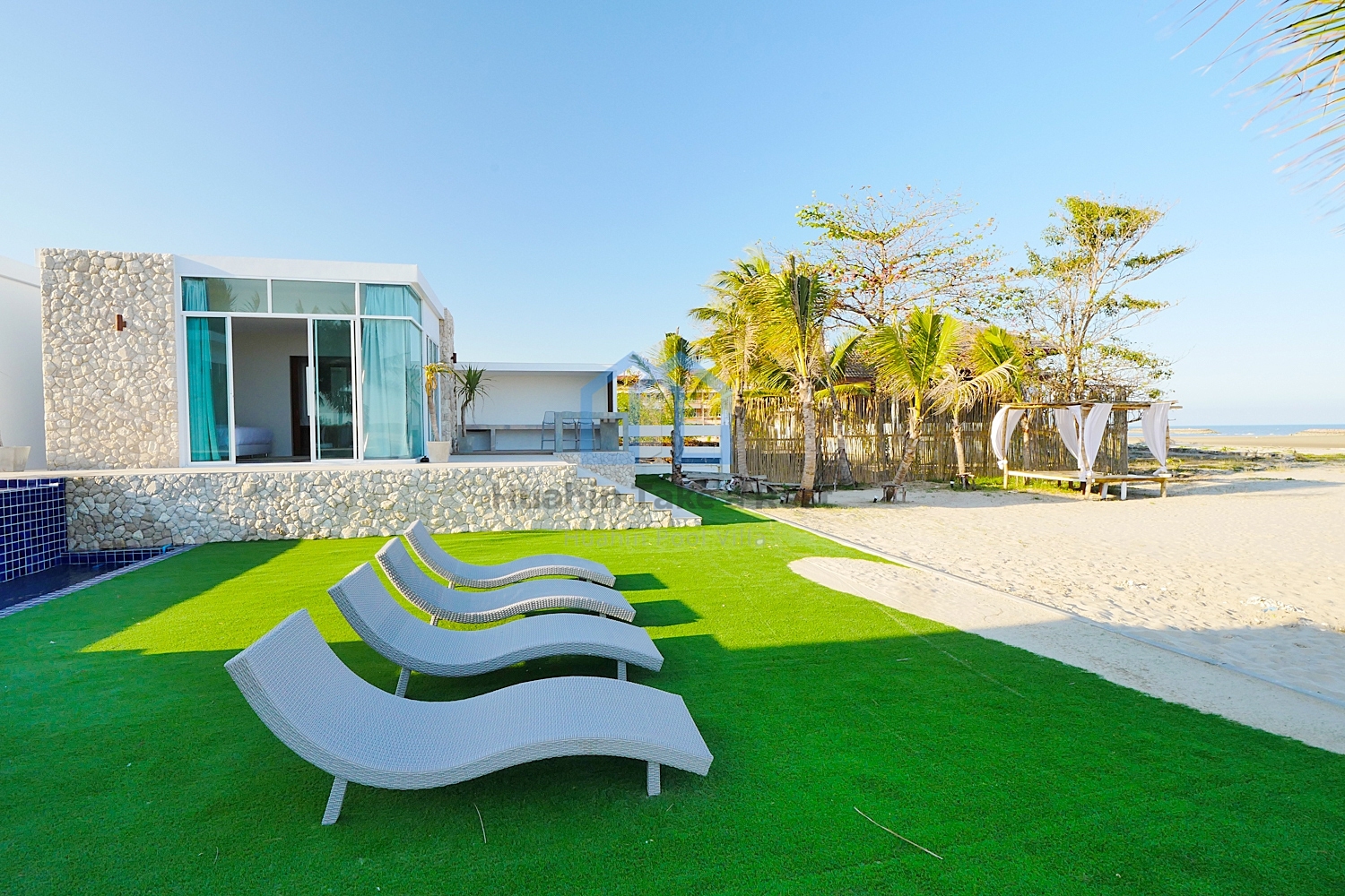 HR15012 บ้านพักติดทะเลปึกเตียน บ้านซีบรีซ2