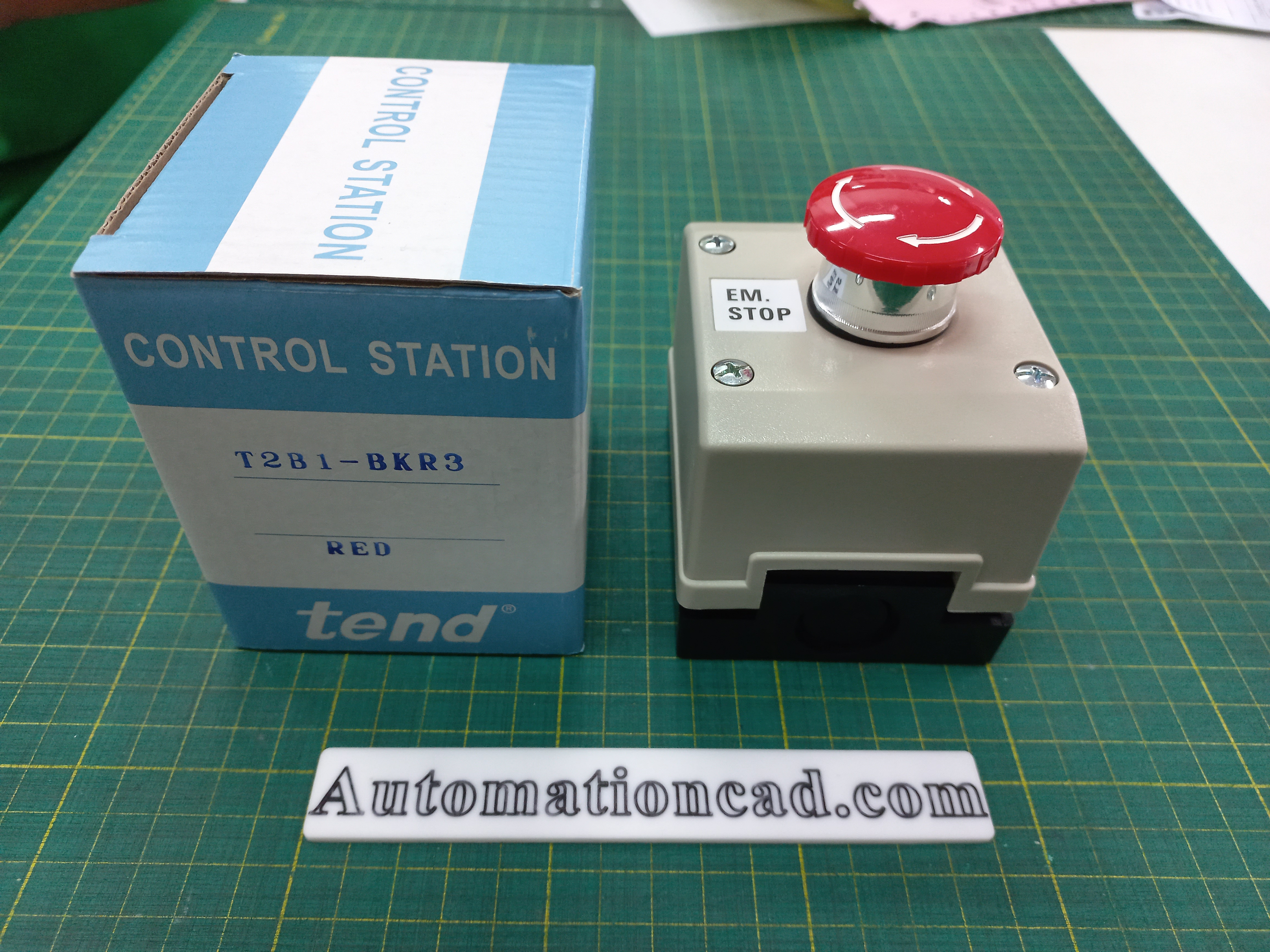 TEND บ็อกพลาสติกพร้อม Emergency Switch 1 ปุ่ม Φ25-30mm Control Station