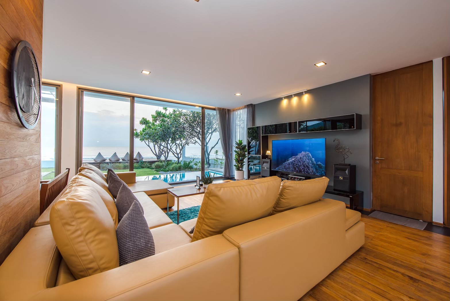 HR15003 บ้านพักชะอำ The Coastal Beach Villa