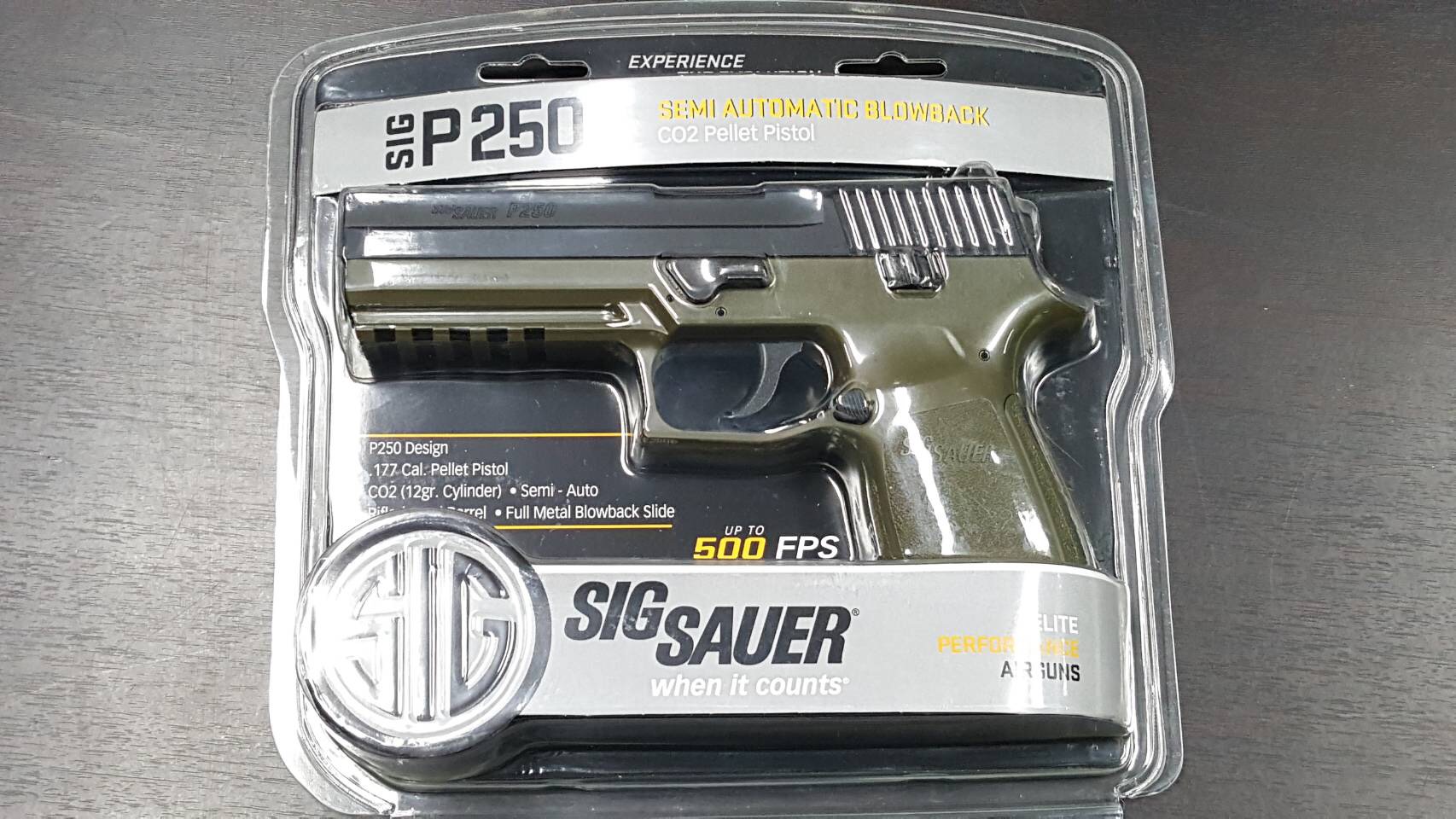 ปืนอัดแก๊สSig Sauer P250 .177cal. Blowback Co2 Pistol เบอร์ 1 ✔ใช้ลูกเบอร์ 1 .177cal. หัวโดม / หัวแหลม ✔ใช้แก๊สหลอด Co2 12g 1 หลอดยิงได้ 60 ครั้ง