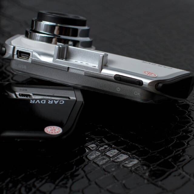 New.กล้องติดรถยนต์ K3000 Car Video Recorder HD DVR กล้องติดรถยนต์ K3000 กล้องติดรถคุณภาพสูง ขนาดเลนส์ใหญ่ มองเห็นได้กว้างถึง 120 องศา ภาพคมชัดระดับ Full HD 1080P มีเมนูภาษาไทย ข้อมูลทางเทคนิค Technical Specification กล้องติดรถยนต์ K3000 - เลนส์กว้าง 120 อ