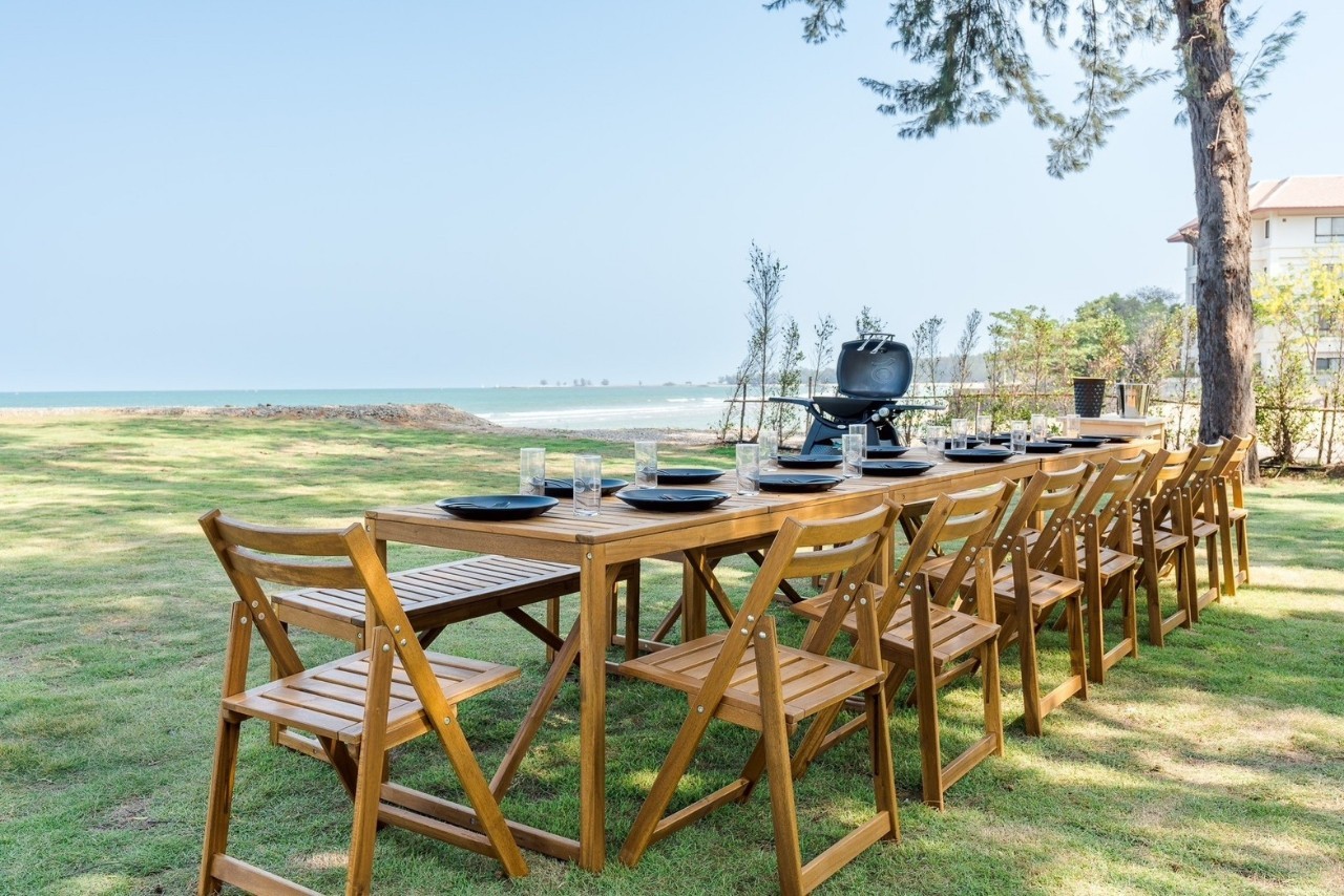 HR15080 The Bristol Beach Huahin Pool villa