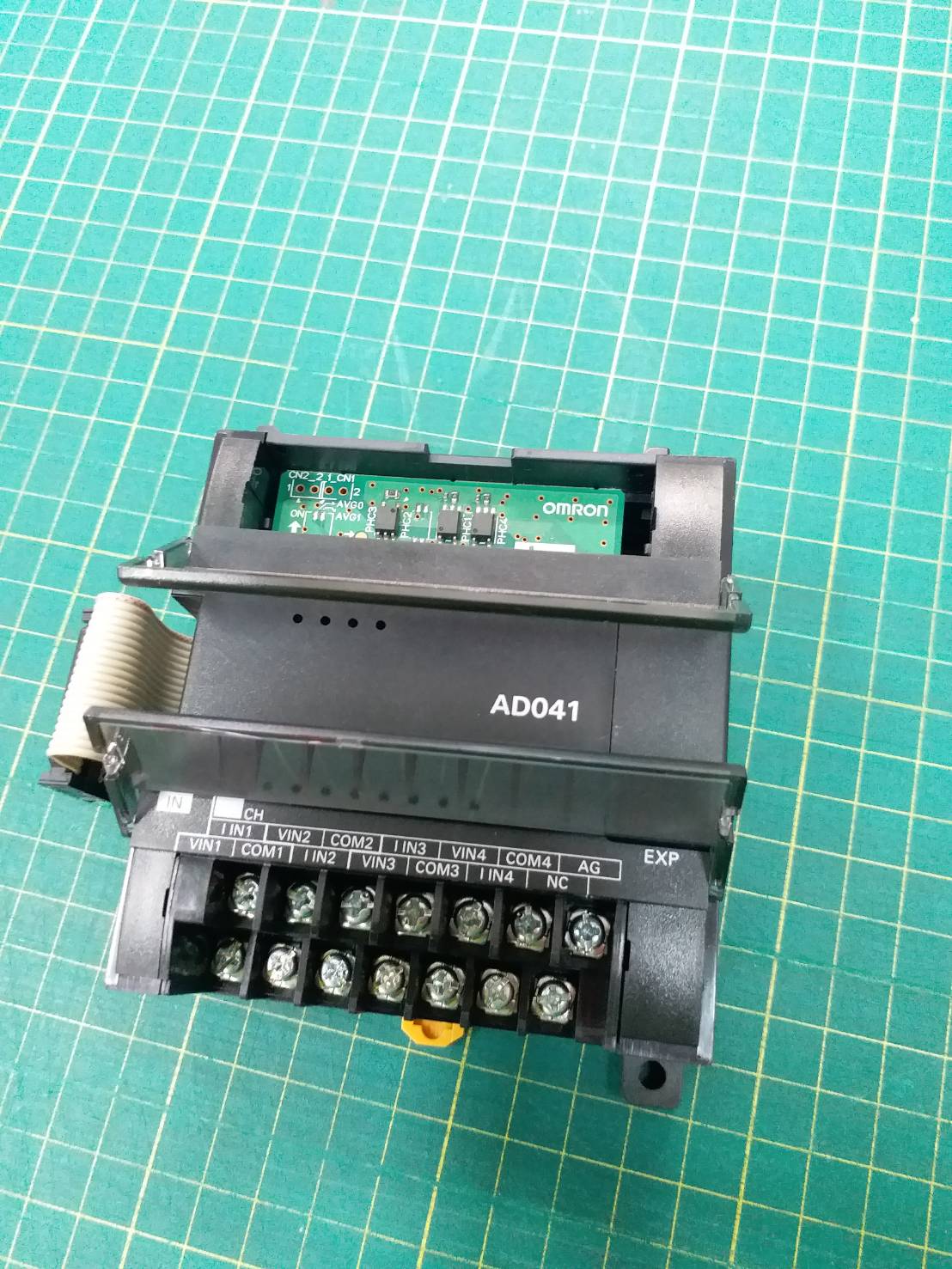 CP1W-AD041 การ์ดขยาย PLC OMRON 4 Analog Input