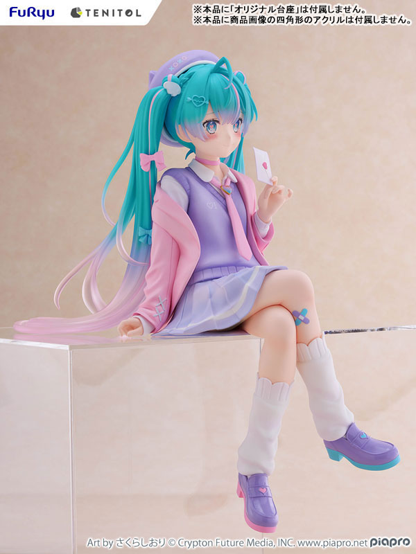 เปิดจอง : Tenitol Big Hatsune Miku Noodle Stopper Figure -Love Blazer-