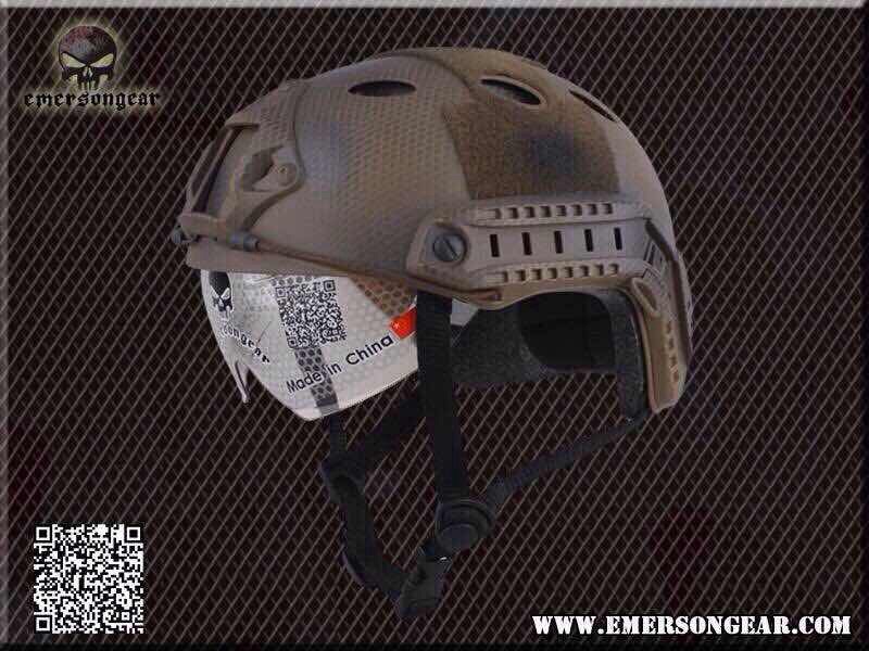 หมวก Emerson Fast Helmet PJ Type มีแว่นในตัว