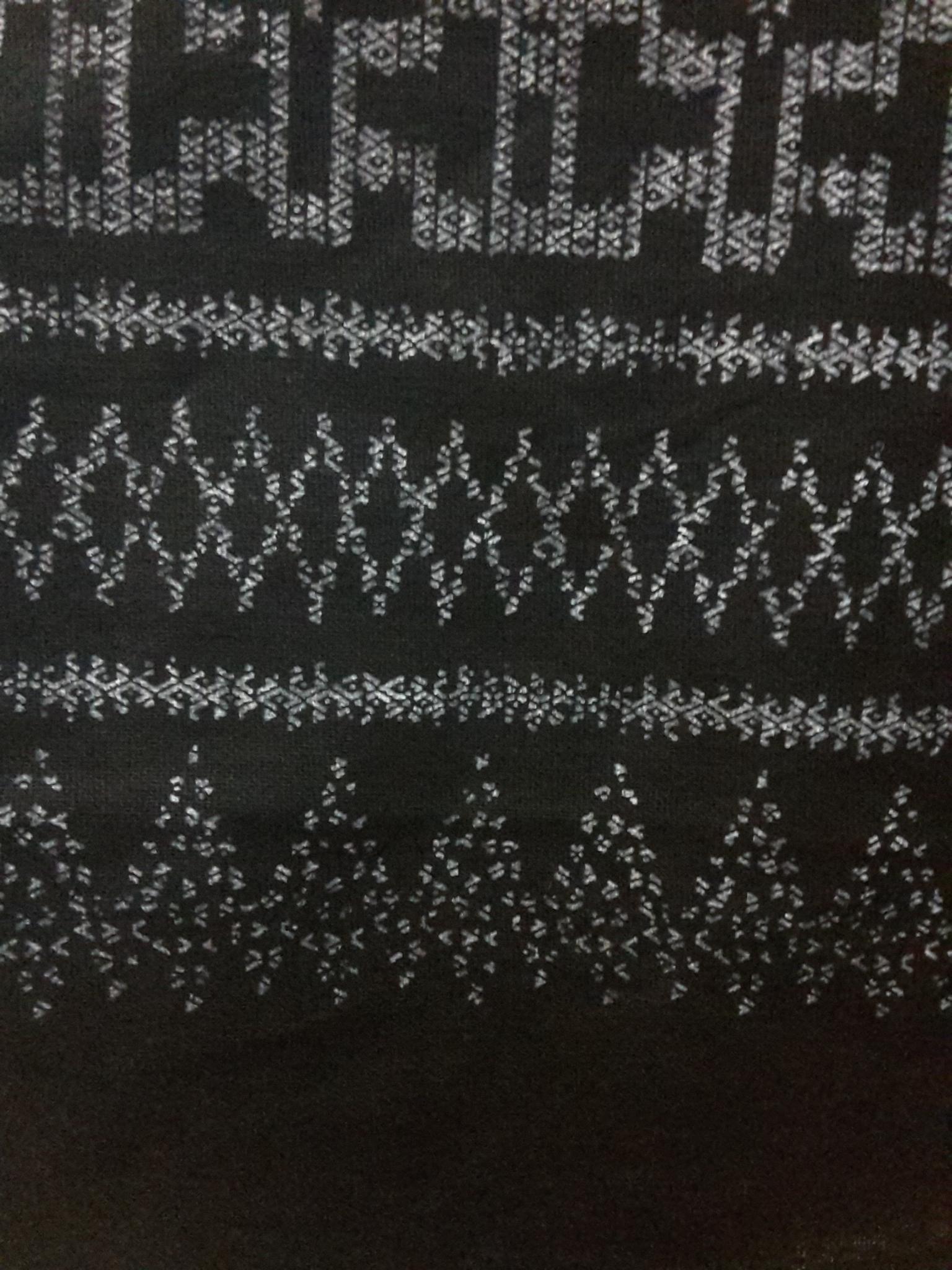 ผ้าถุงสำเร็จรูปแบบป้ายเลื่อนตะขอผ้าสีดำ ผ้าถุงสำเร็จรูปมัดหมี่สีดำ ผ้าฝ้ายมัดหมี่ตัดสำเร็จสีดำ พร้อมส่ง