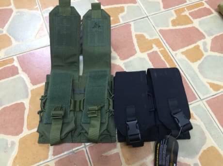 New.ซองใส่แม็ก M4 / M16 คู่ ผ้า CORDURA สีดำ สีทราย สีเขียว ราคา 750 บาท
