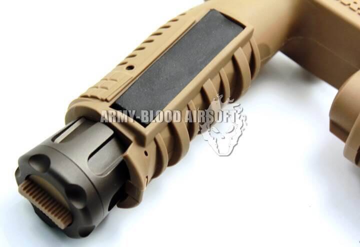 New.ELE M910A Carbine Forend Weaponlight-New Version (BK) สีดำ / สีทราย ราคาพิเศษ