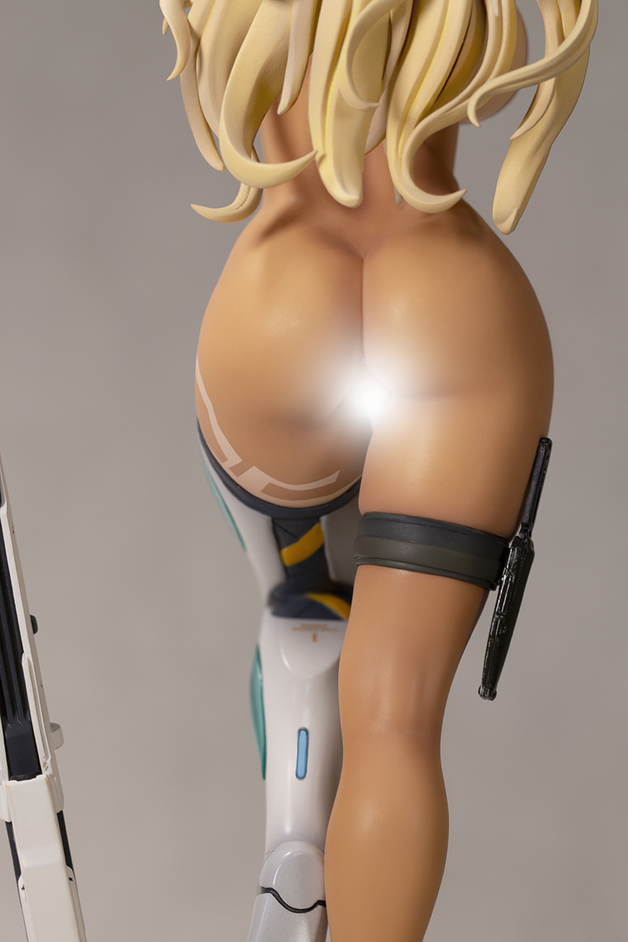 เปิดจอง : Gal sniper illustration by Nidy-2D- DX ver.