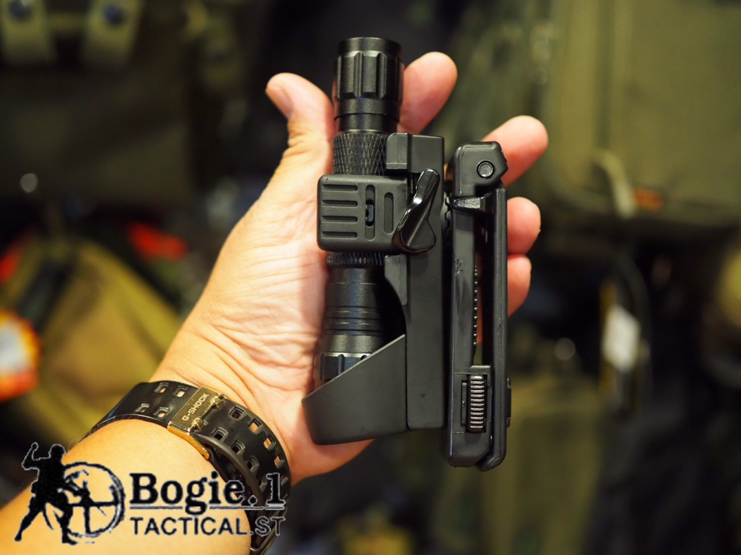 🔥ลูกค้าสามารถดูสินค้าทั้งหมดจาก แอด id Line:@bkkboy88 (ใส่ @ นำหน้าด้วยนะครับ) 🔥 ✅New.สินค้ามาใหม่ ✅จำหน่ายอุปกรณ์ยุทธวิธีทุกชนิด จัดส่งทั่วประเทศ EMS / เคอรี่ / ขนส่งเอกชน ✅ติดต่อสอบถามสั่งซื้อสินค้าทาง in box ได้ตลอด