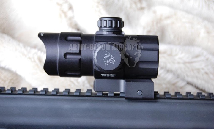 New.UTG 4.2" ITA Red/Green CQB Dot with QD Mount, Riser Adaptornex ราคาพิเศษ