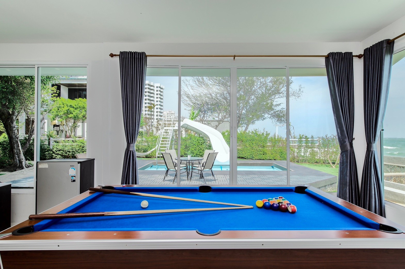 HR15028 บ้านพักหัวหิน บ้านเดอะคลาส บีช วิลล่า