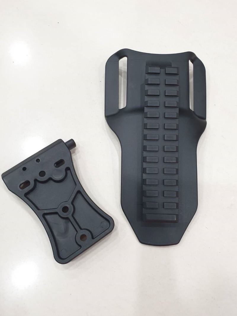 New.เพลทลดต่ำ ปรับระดับ ผลิตจากวัสดุ Polymer เกรดคุณภาพ สามารถปรับสไลด์ระดับสูงต่ำได้หลายระดับ รองรับน้ำหนักได้ ยืดแน่น ไม่หลวมคลอน ใช้งานร่วมกับซองปืนแบรนด์ดัง เช่น Black Hawk / Safariland / ซอง 579 มาพร้อมกับชุดน๊อต และ สายปรับระดับเข็มขัด