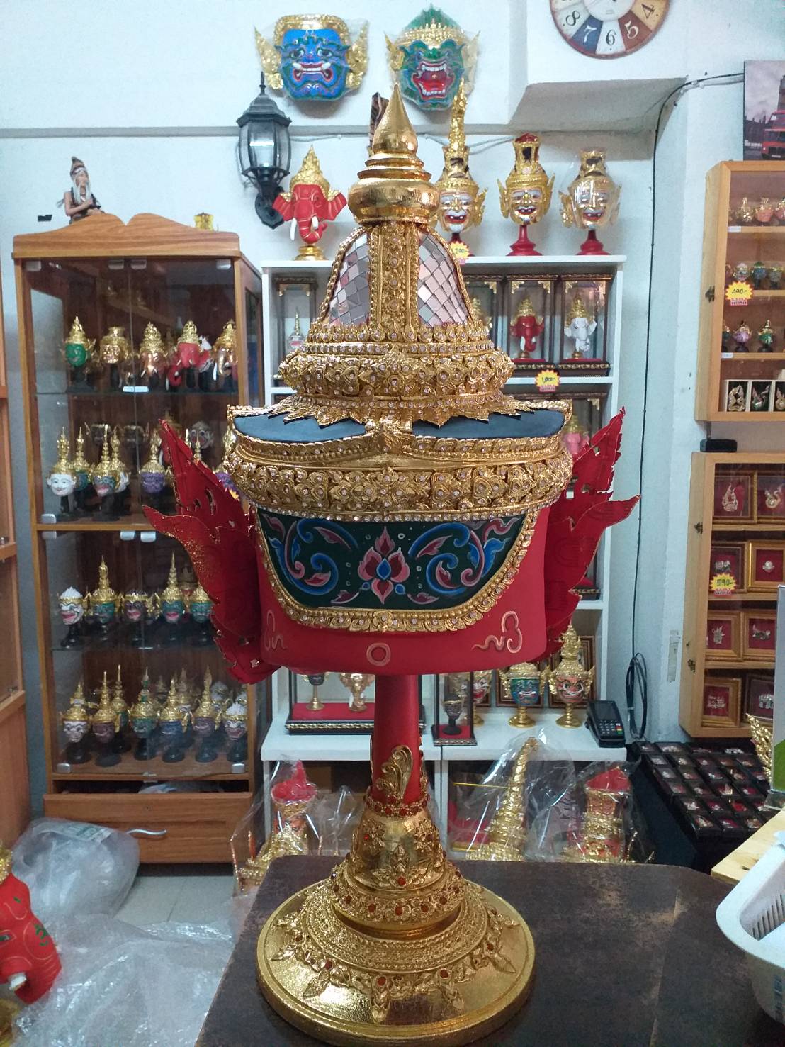 ครุฑ ขนาดครอบ