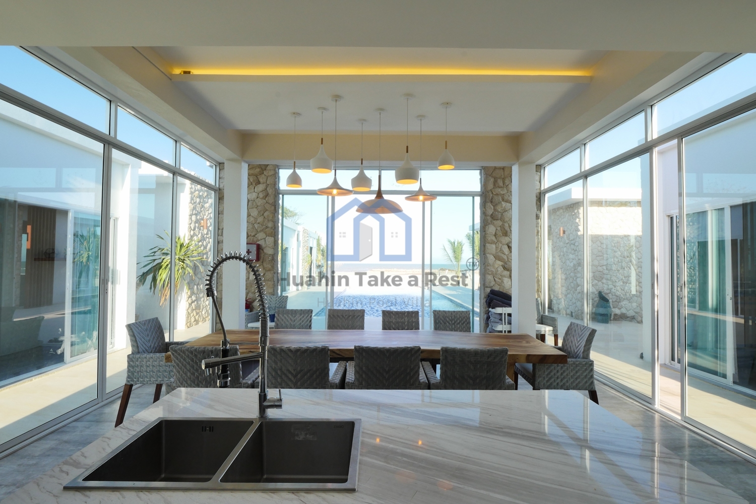 HR15012 บ้านพักติดทะเลปึกเตียน บ้านซีบรีซ2