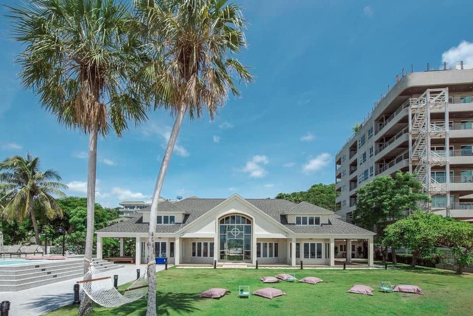 HR15042 บ้านพักติดทะเลหัวหิน The Sunny Beach Villa