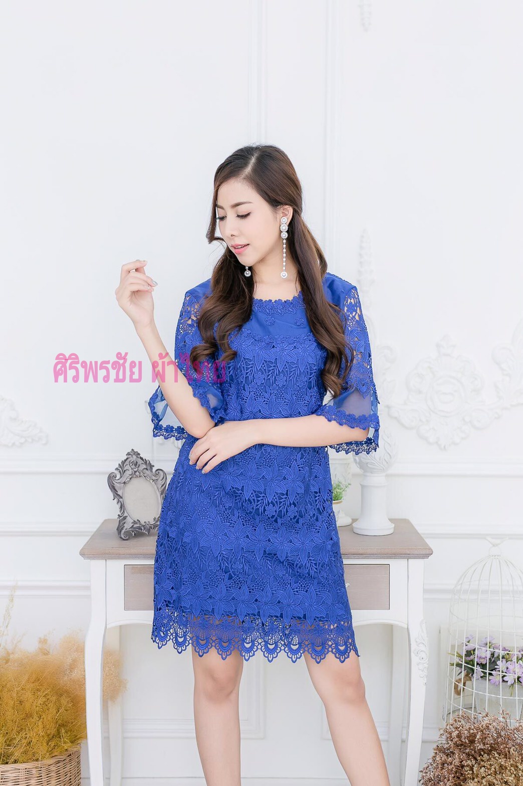 เดรสลูกไม้สไตน์เกาหลีสีน้ำเงิน ชุดแซกลูกไม้สไตน์วัยรุ่นสีน้ำเงิน ชุดผ้าไทยใส่ออกงาน เสื้อผ้าฝ้ายใส่กับผ้าถุงสีน้ำเงิน เดรสลูกไม้พาดา