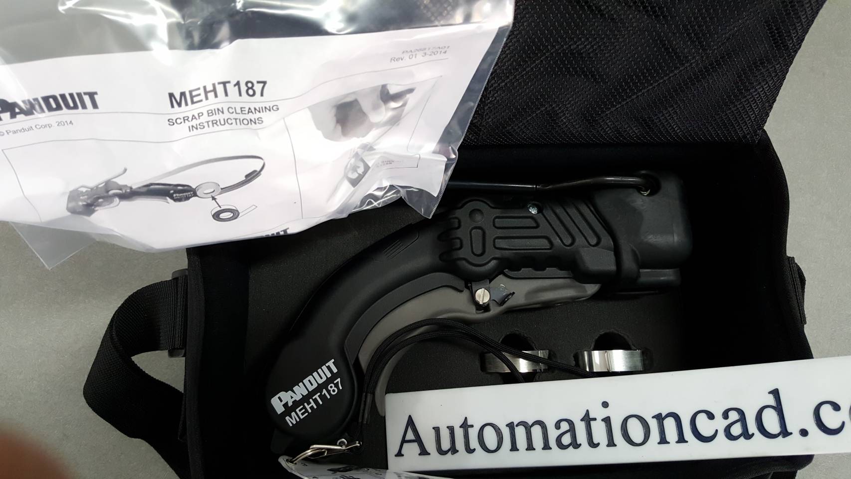 METAL TAPE EMBOSSER PANDUIT