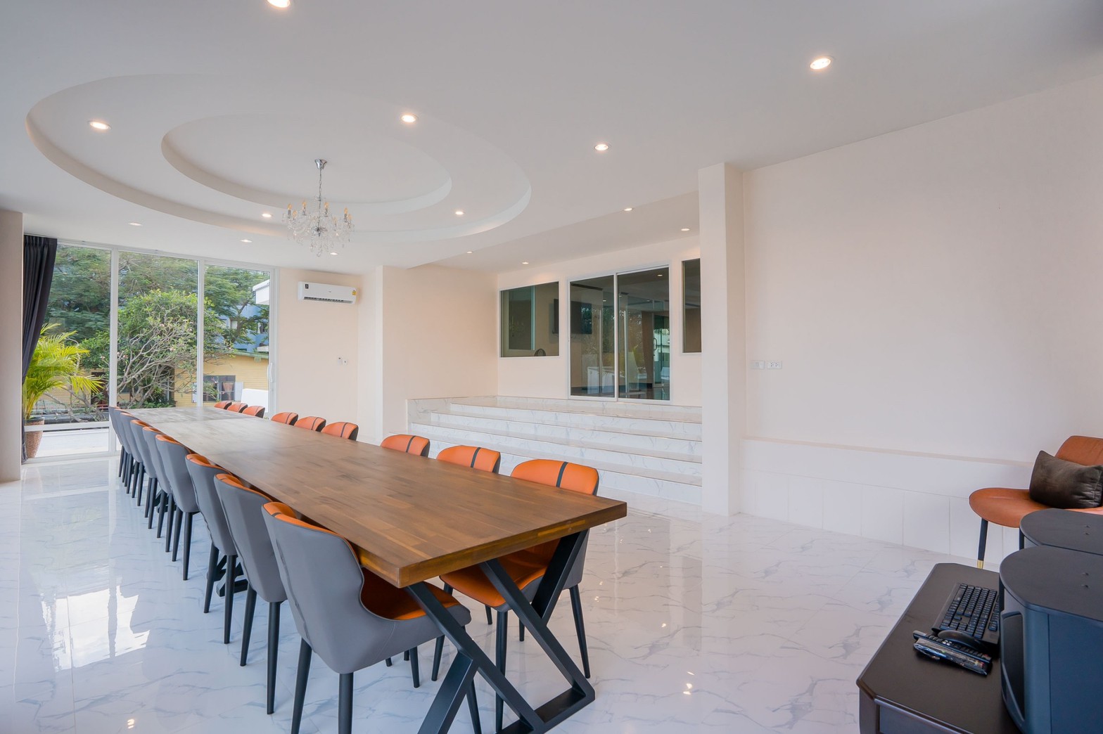 HR15067 บ้านพักใกล้ทะเลชะอำ The Great Beach Pool Villa Cha Am