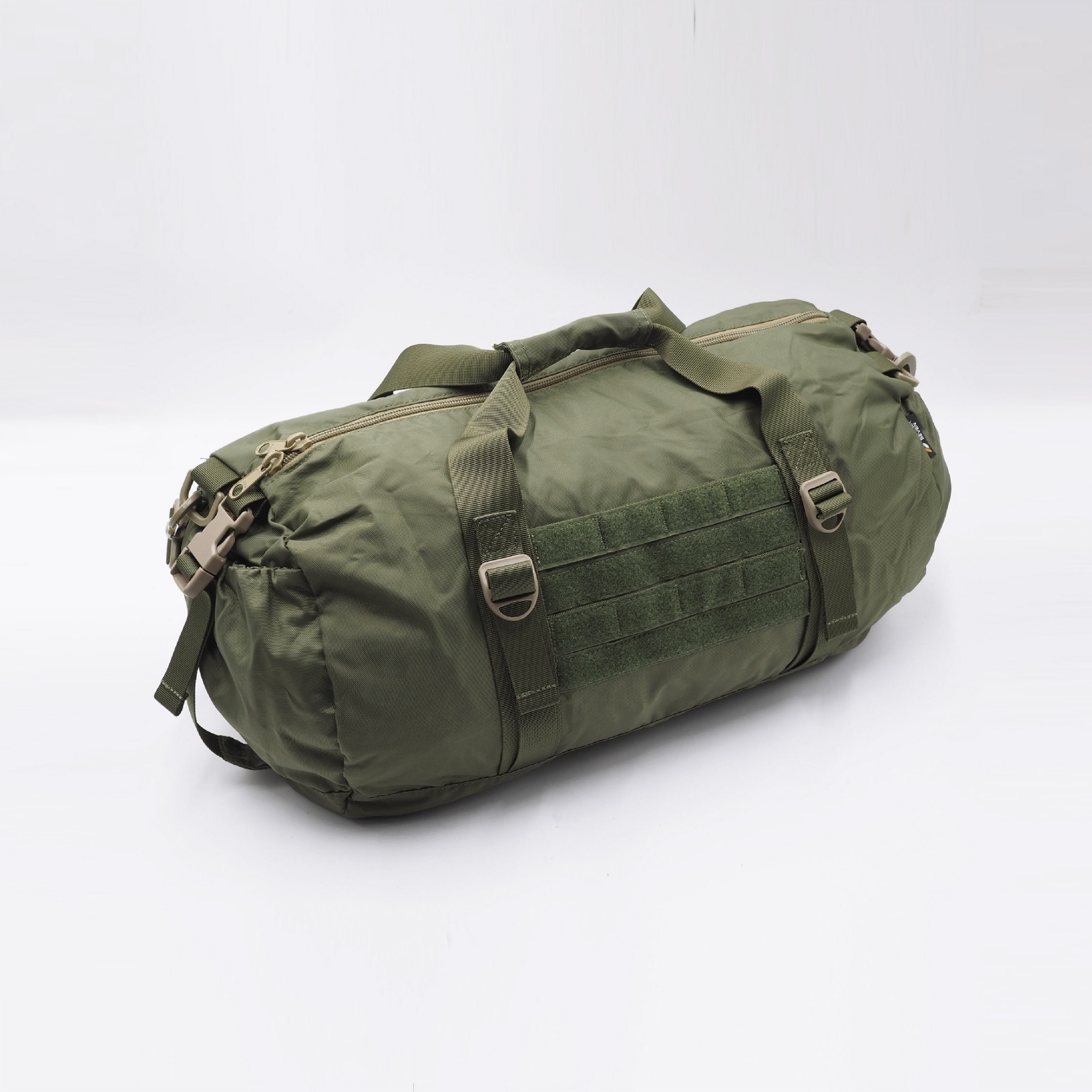 New. New.กระเป๋า Sector Seven Duffel bag 🍁 ผลิตจากผ้า 400D เกรดคุณภาพ 🍁 วัสดุทนทานต่อรอยขีดข่วน กันละอองน้ำได้ 🍁 Molle webbings สำหรับร้อยอุปกรณ์ 🍁 มีแผ่น Velcro ติด patch 🍁 Weight 450 g. , Capacity 25 L 🍁 D