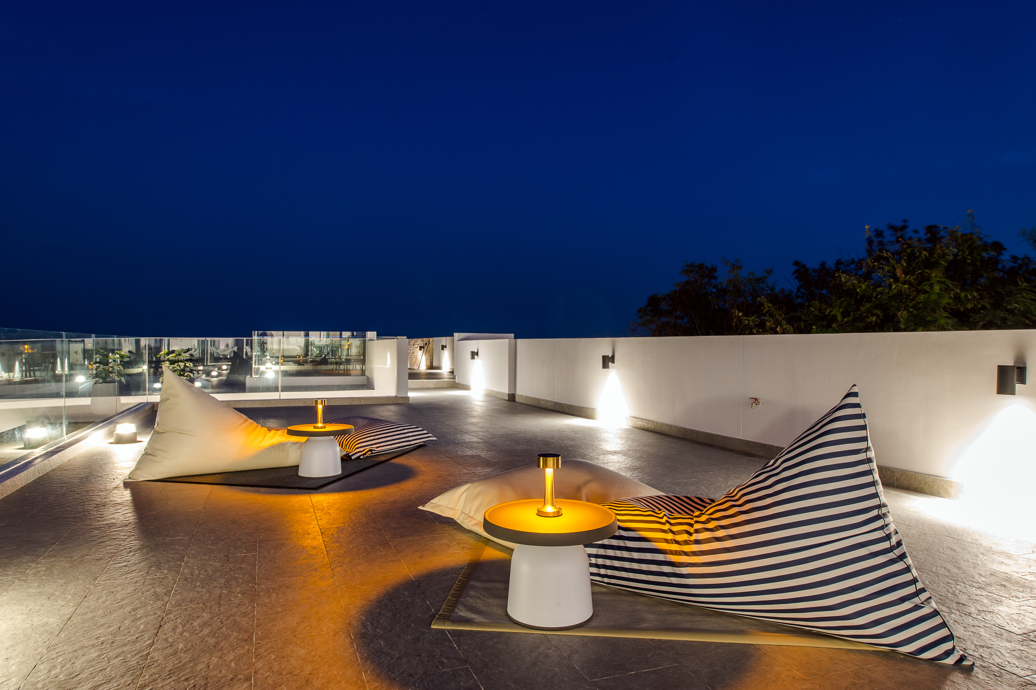 HR15066 บ้านพักติดทะเลหัวหิน The Casa Rocca Beach Villa HuaHin