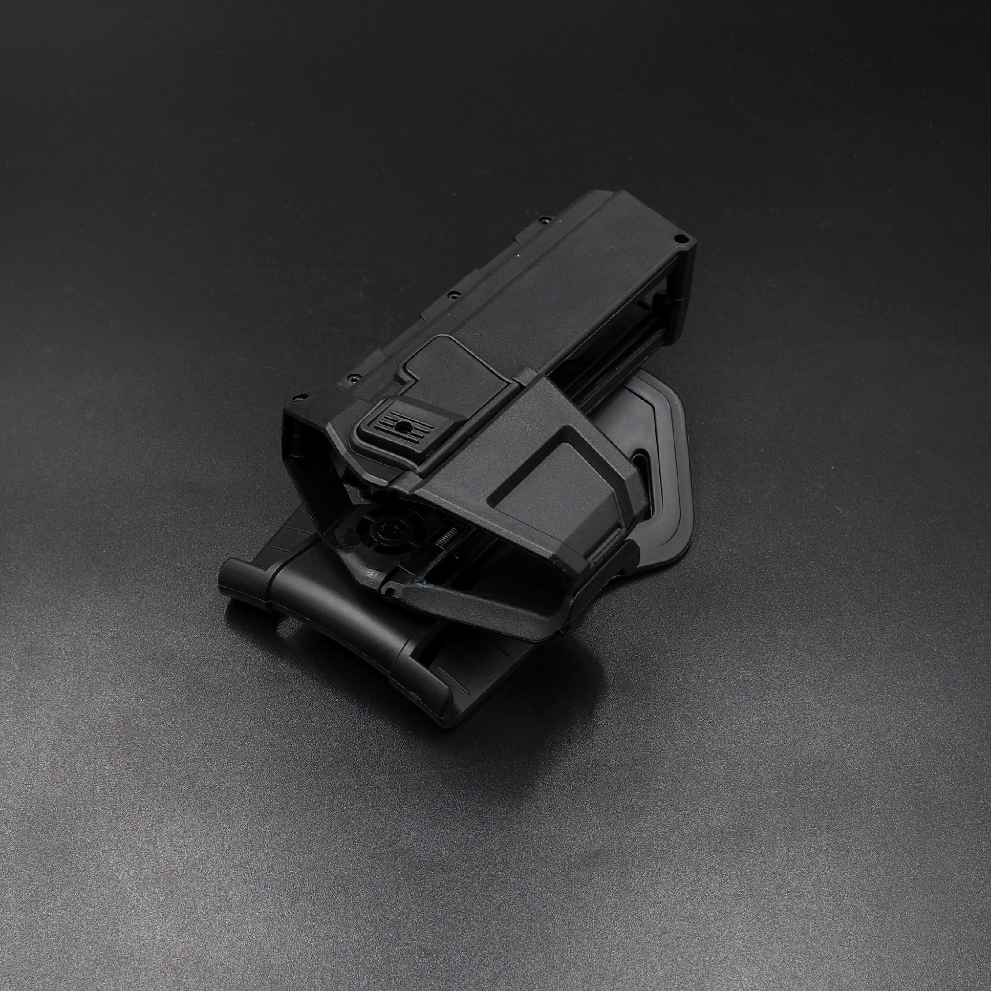 New. ซองปืน G17 ติดไฟฉาย/เลเซอร์ ( G17 Light Bearing Holster ) 🔨 ผลิตจาก Polymer เกรดคุณภาพ 🔨 สำหรับ G17 ที่ติดไฟฉาย/เลเซอร์ ได้ทุกชนิด 🔨 ปลดล็อคนิ้วชี้ ใช้งานปลอดภัย ( ล็อคกับช่องคัดปลอก ) 🔨 ด้านหลังเป็นเพลทเหน็บเข็มขัด