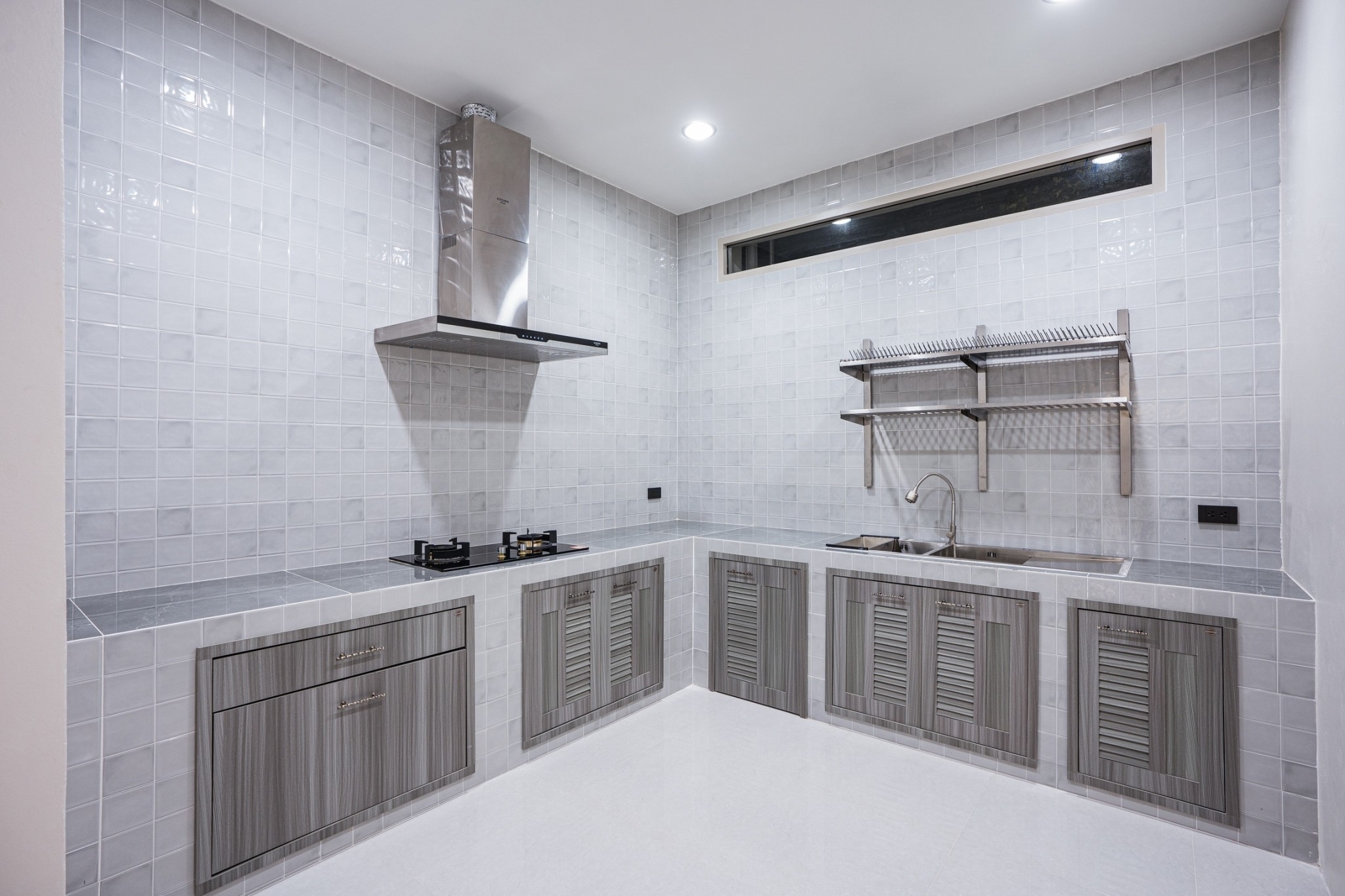 HR15083 บ้านพักติดทะเลหัวหิน The Rest Beachfront Hua Hin Pool Villa