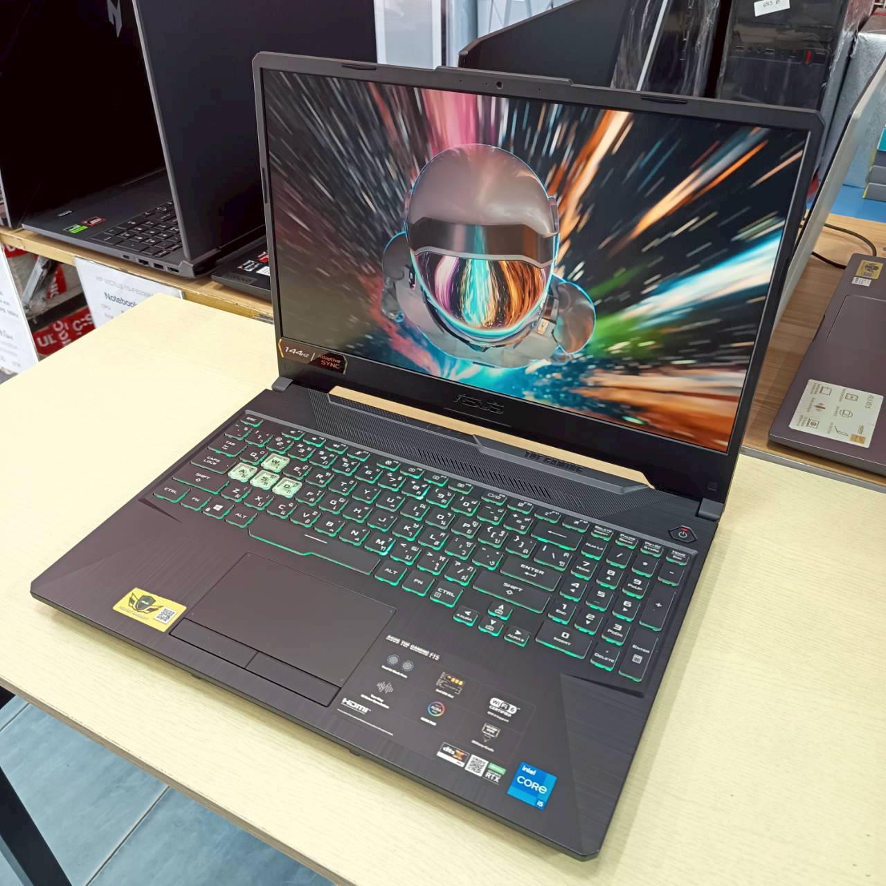 ASUS TUF GAMING F15 FX506HCB-HN1138T สภาพเครื่อง 95%