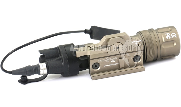 Element Surefire M952V Style WeaponLight New Version (Tan)