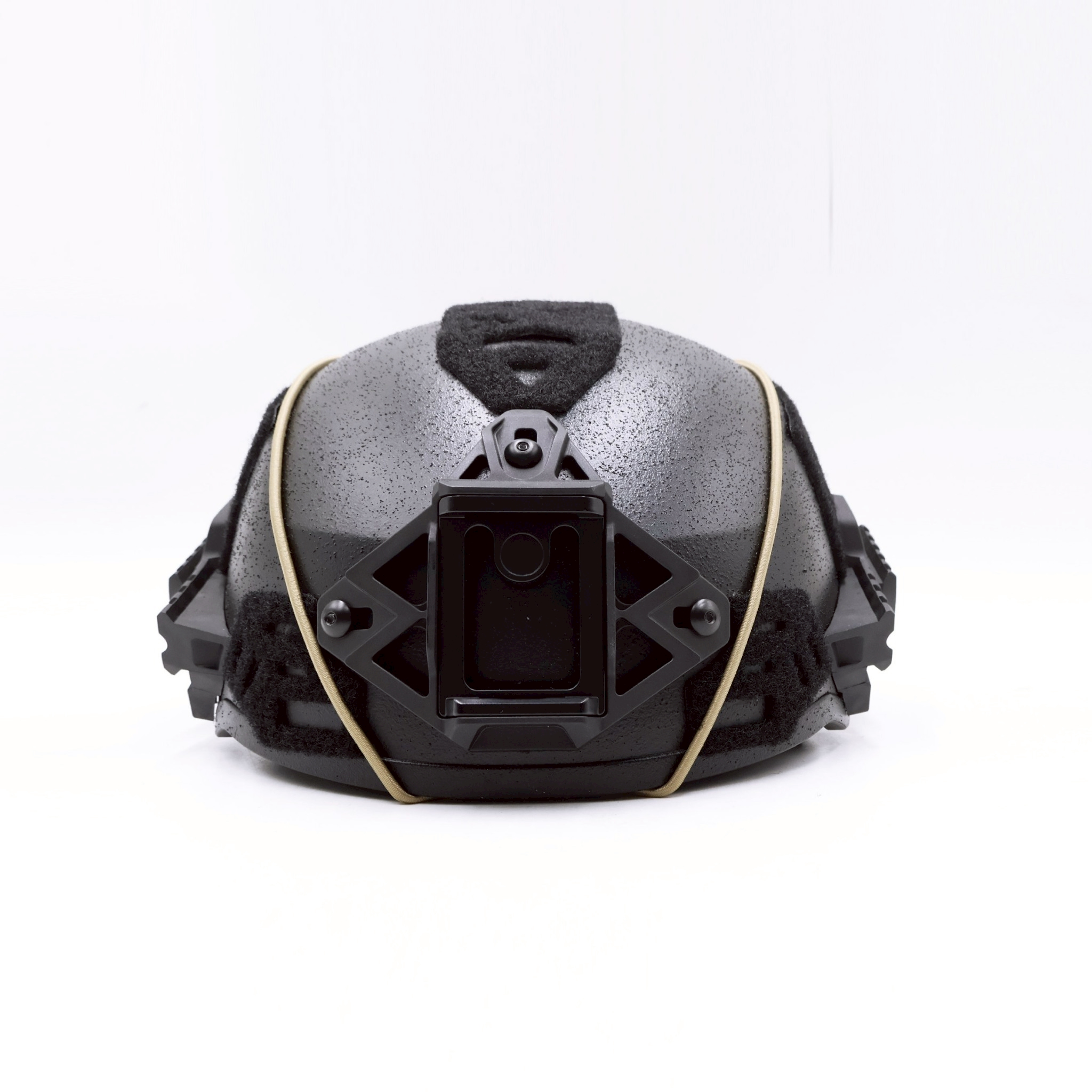 New. กระเป๋าติดหมวก WoSport SC HELMET POUCH ( HL- ACC -72 ) - ผลิตจากผ้า Cordura ขนาด 12 × 8.5 × 4.5 cm - กระเป๋าเป็นแบบ ซิปคู่ ( Double Zipper ) สะดวก ในการ เปิด-ปิด - สามารถใส่ กล่องแบตเตอรี่ของกล้อง Night Vision , กล้องติดหมวก หรือ อุปกรณ์ต่างๆที่มีขนา