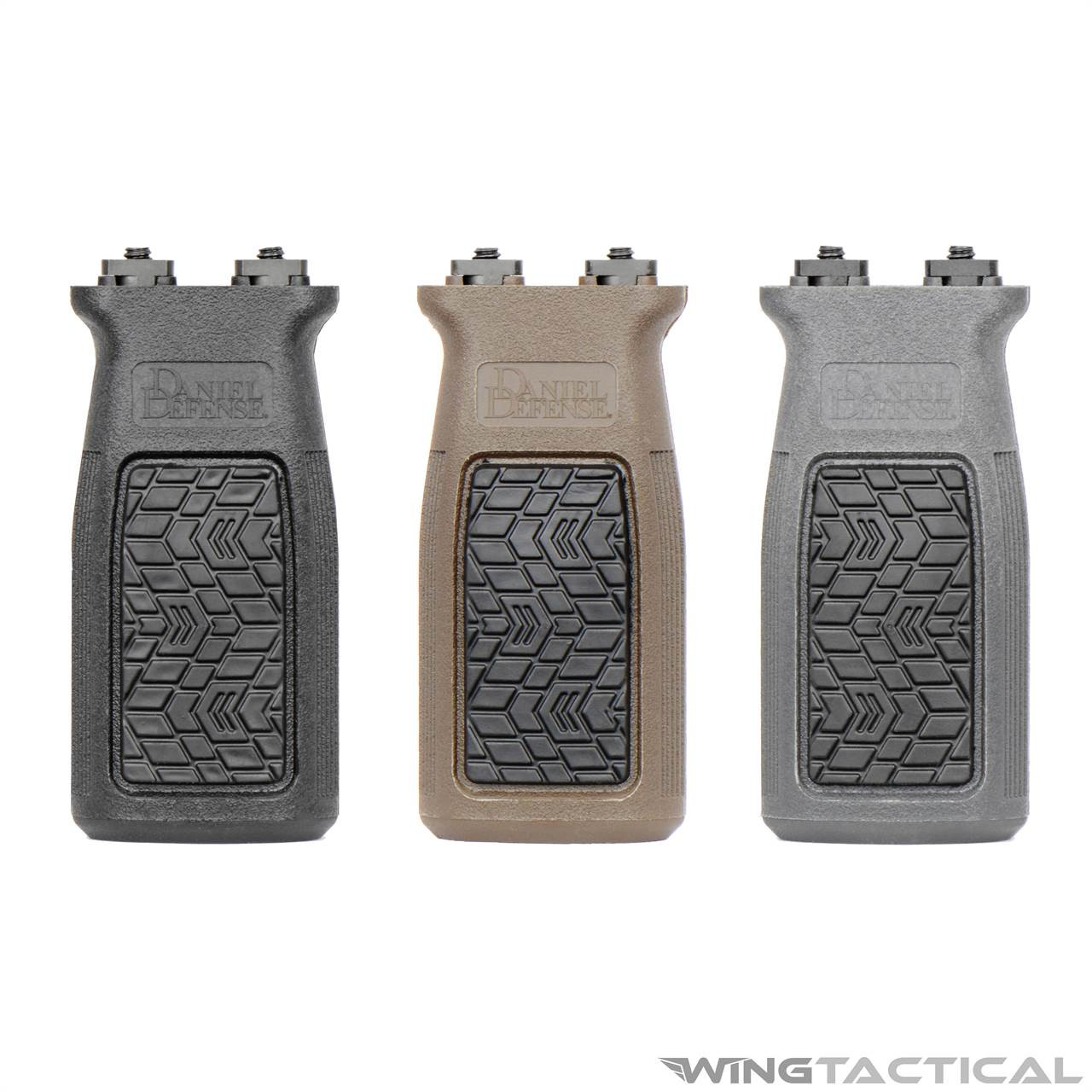 New. กริ๊ปมือหน้า Daniel Defense รุ่น Enhanced M-Lok (DANIEL DEFENSE ENHANCED M-LOK VERTICAL FOREGRIP)