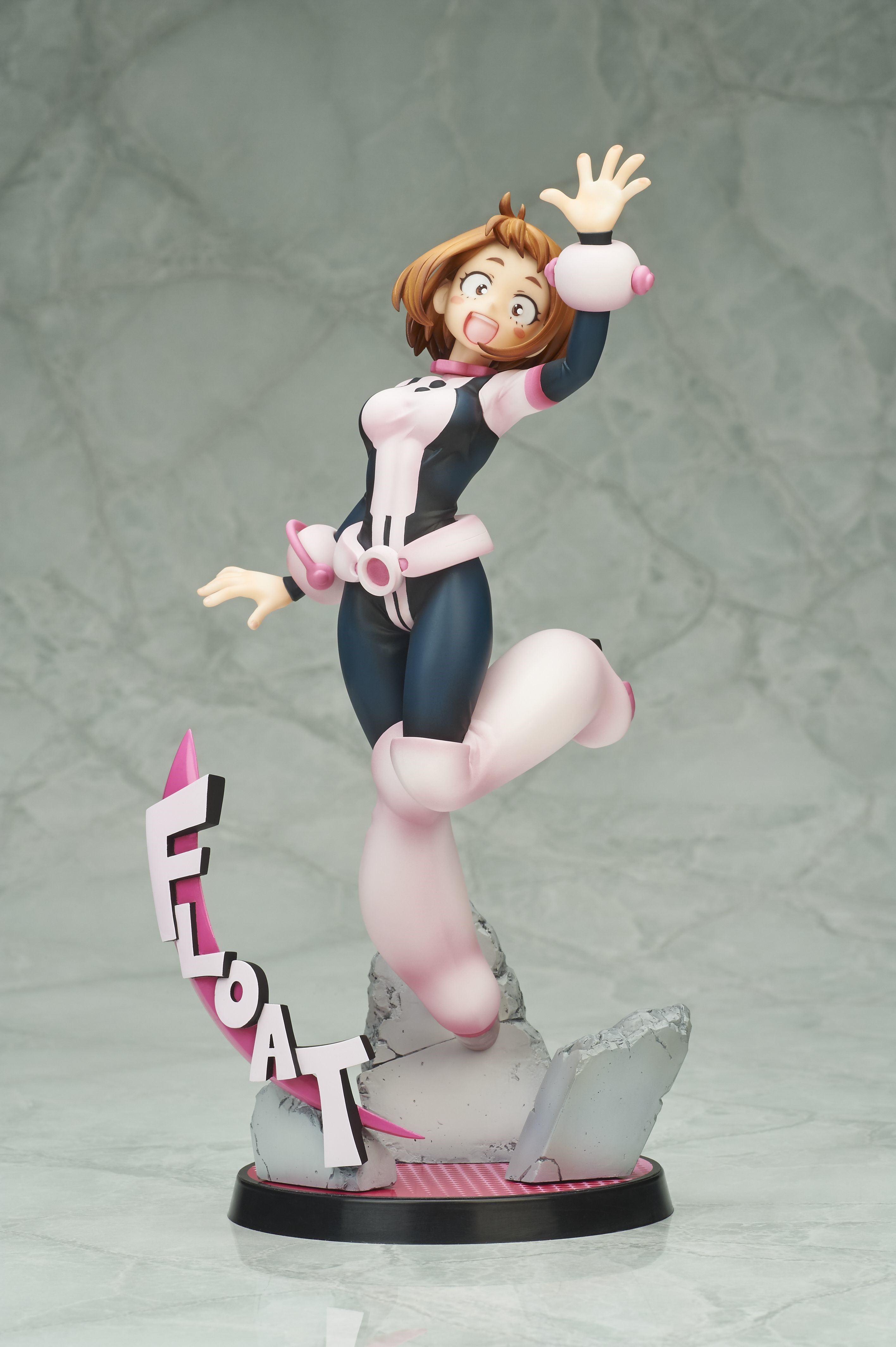 เปิดจอง : Ochaco Uraraka Hero Suit Ver. (Re-run)
