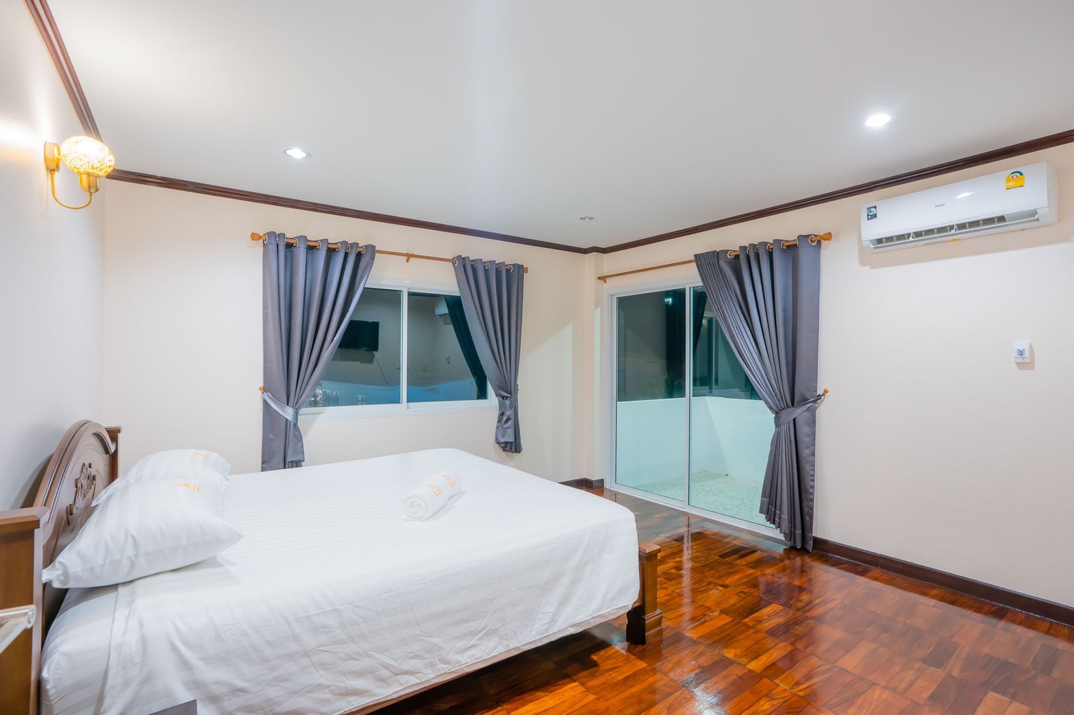 HR15067 บ้านพักใกล้ทะเลชะอำ The Great Beach Pool Villa Cha Am