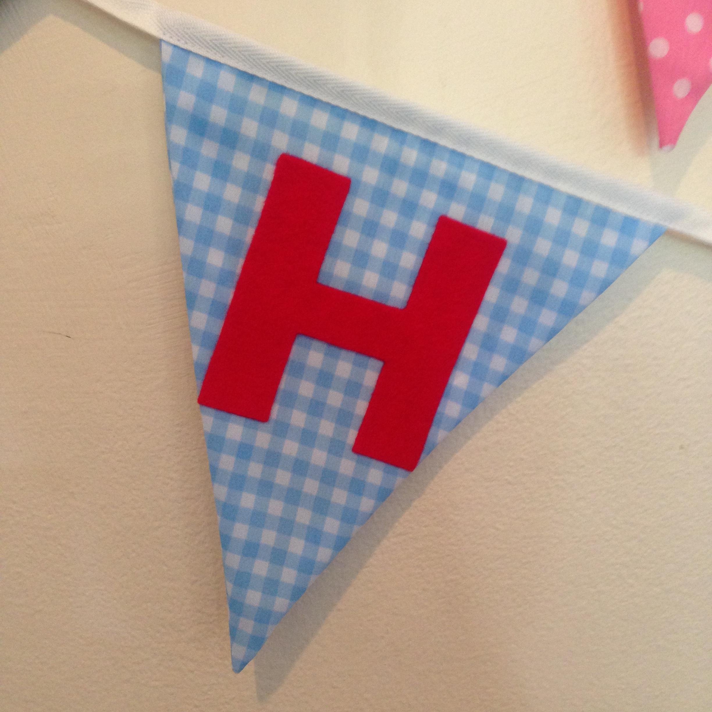 ธงราวชื่อลูก