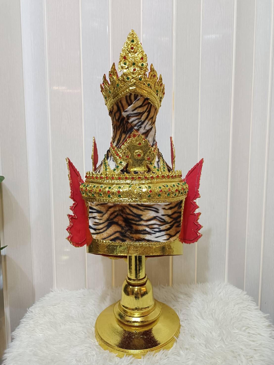 เศียรพ่อแก่ ฤาษีตาไฟ ขนาดครอบ พร้อมฐานไม้อัดสีแดงฟรี