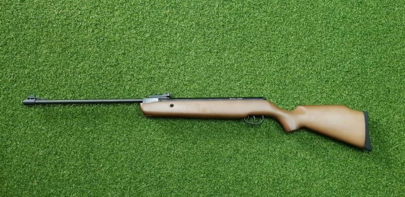 NewซปืนอัดลมCrosman Vantage NP Nitro cal.5.5mm Air Rifle ✔แรง SP : 950Fps. ✔บอดี้ไม้ Body Wood ✔น้ำหนัก Weight 2.9kg ✔ลำกล้อง 21" Barrell 12 เกลียว ✔ศูนย์หน้า-ศูนยหลังเรืองแสง Fiber Optic ✔ระบบหักลำสปริงแก๊ส