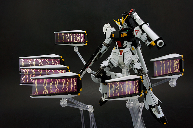 1/144 HG RX-93 Nu Gundoom / Gundam (Funnel)[โมจีน MC Model]