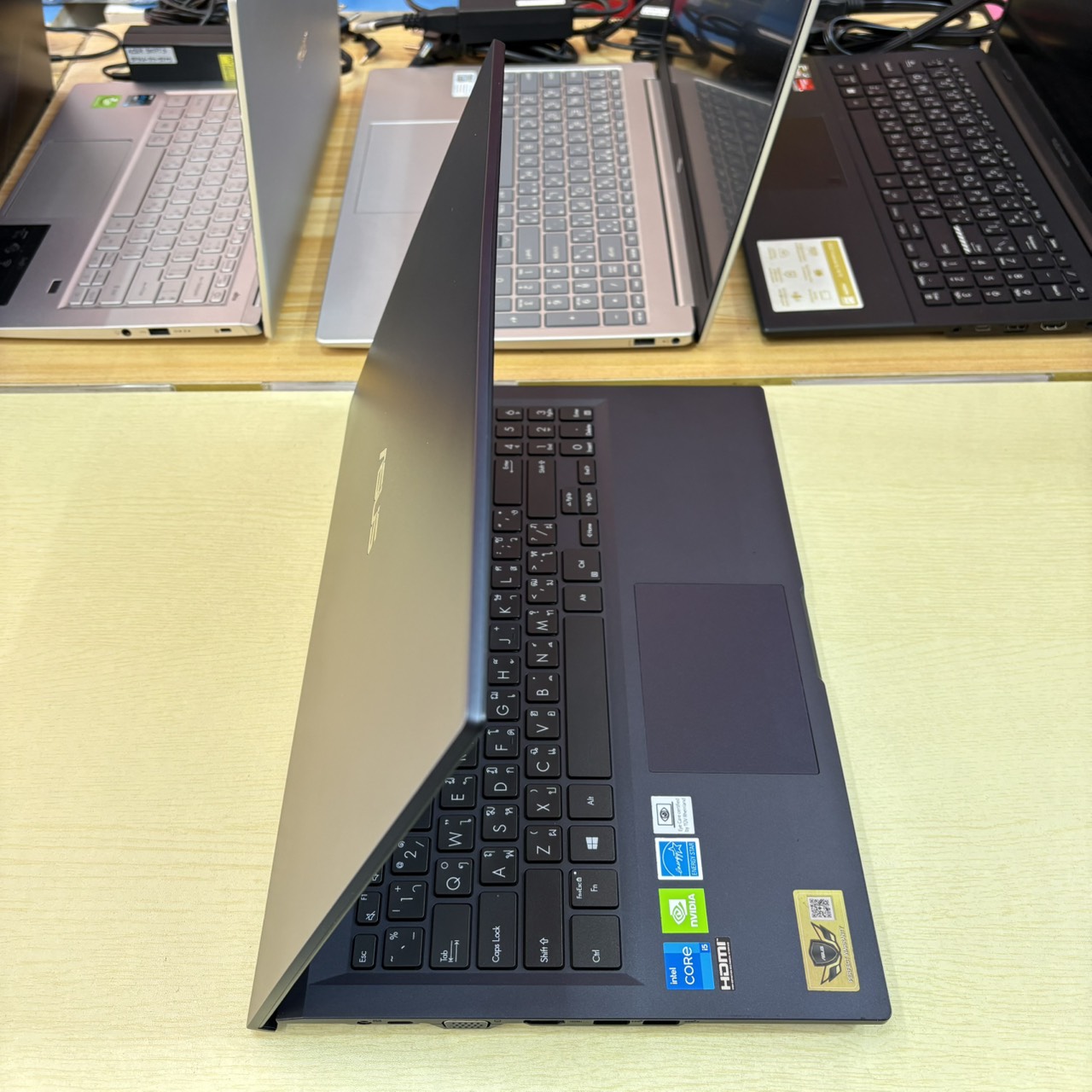 ASUS EXPERTBOOK B1500CEPE-EJ0536 สภาพเครื่อง 90%