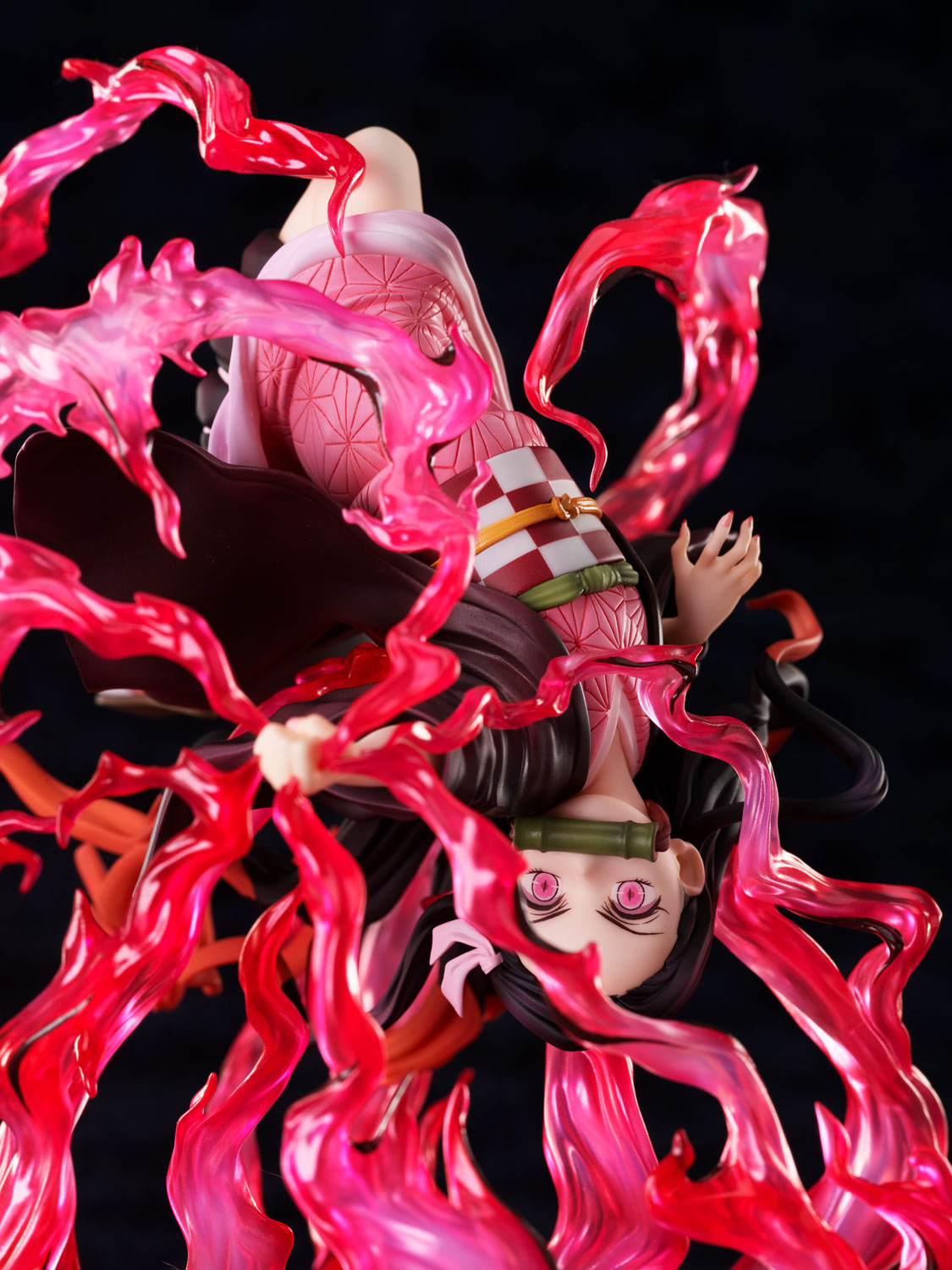 เปิดจอง : Nezuko Kamado <Exploding blood>1/8 scale figure