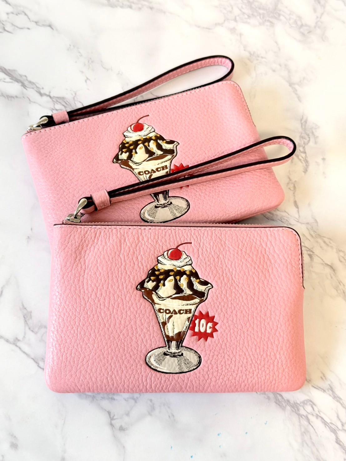 กระเป๋าคล้องมือ Coach แท้ รุ่นCU254