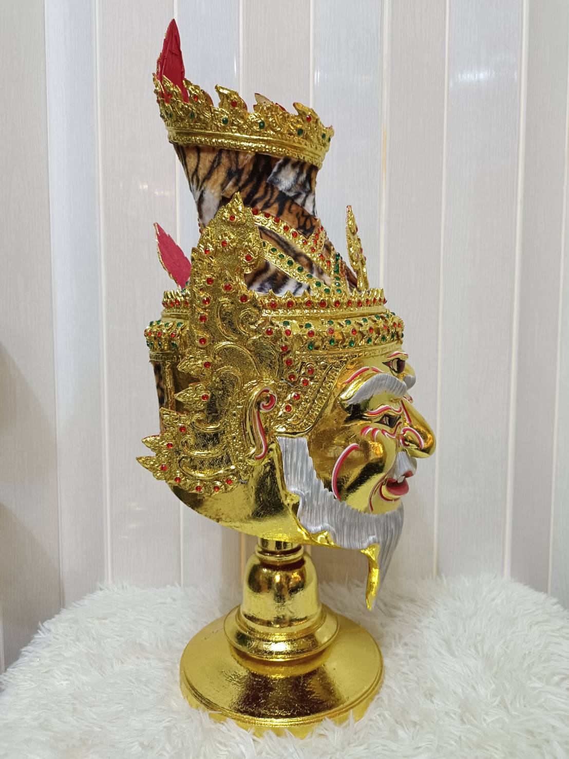 เศียรพ่อแก่ ฤาษีตาไฟ ขนาดครอบ พร้อมฐานไม้อัดสีแดงฟรี