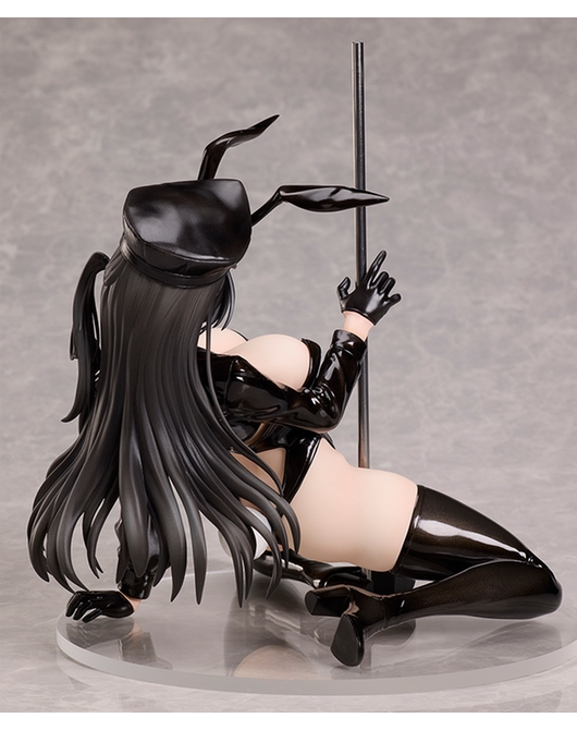 เปิดจอง : Black Bunny Mera