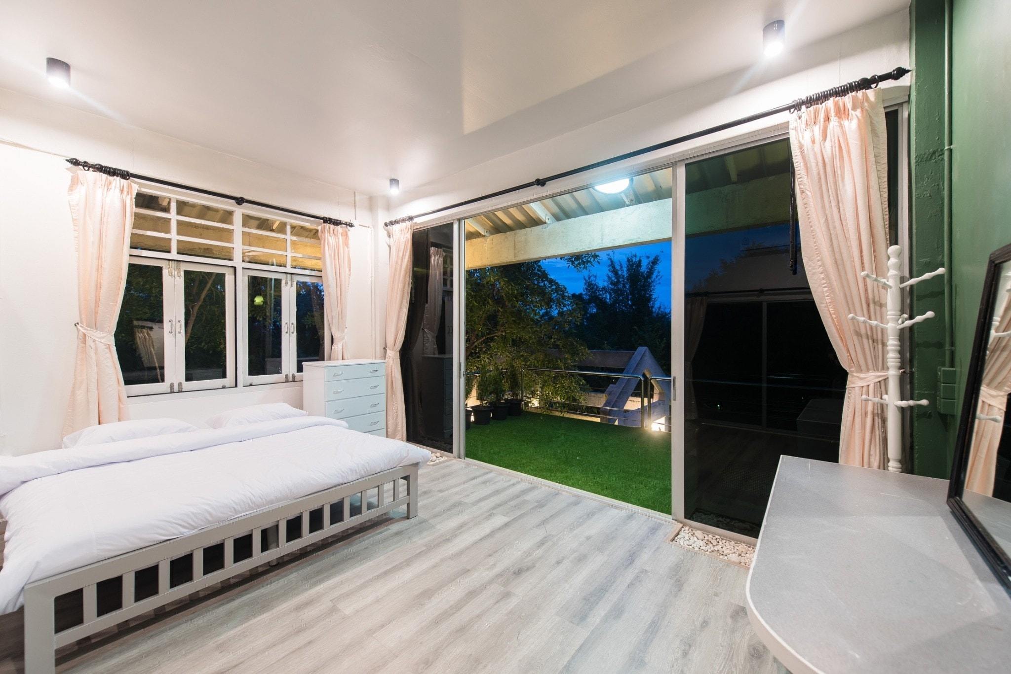 HR15010 บ้านพักหัวหิน บ้านบีชลอฟท์ ใกล้ทะเล