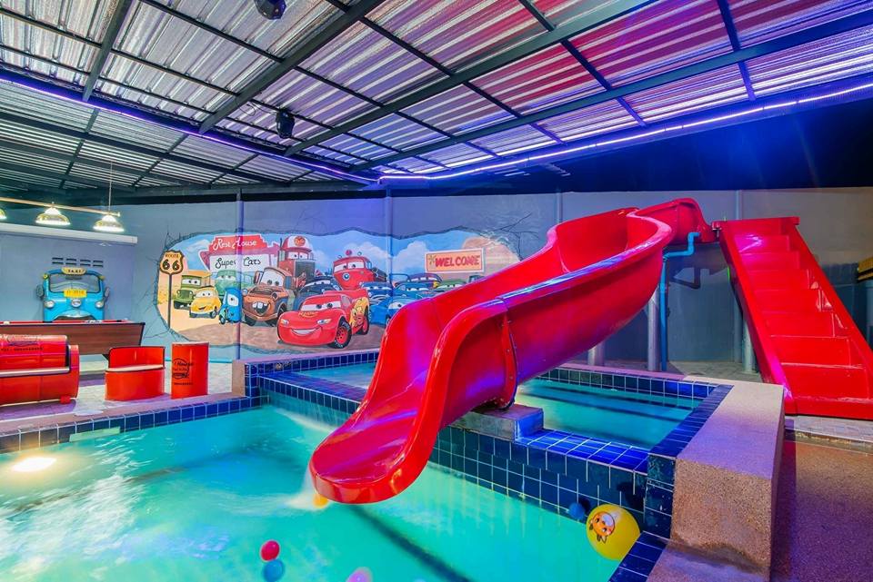 HR4017 บ้านพักเรซซิ่ง ชะอำ