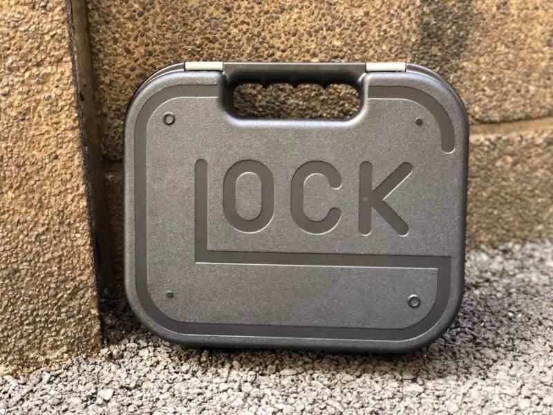 กล่องปืน GLOCK มีสีดำ สีทราย