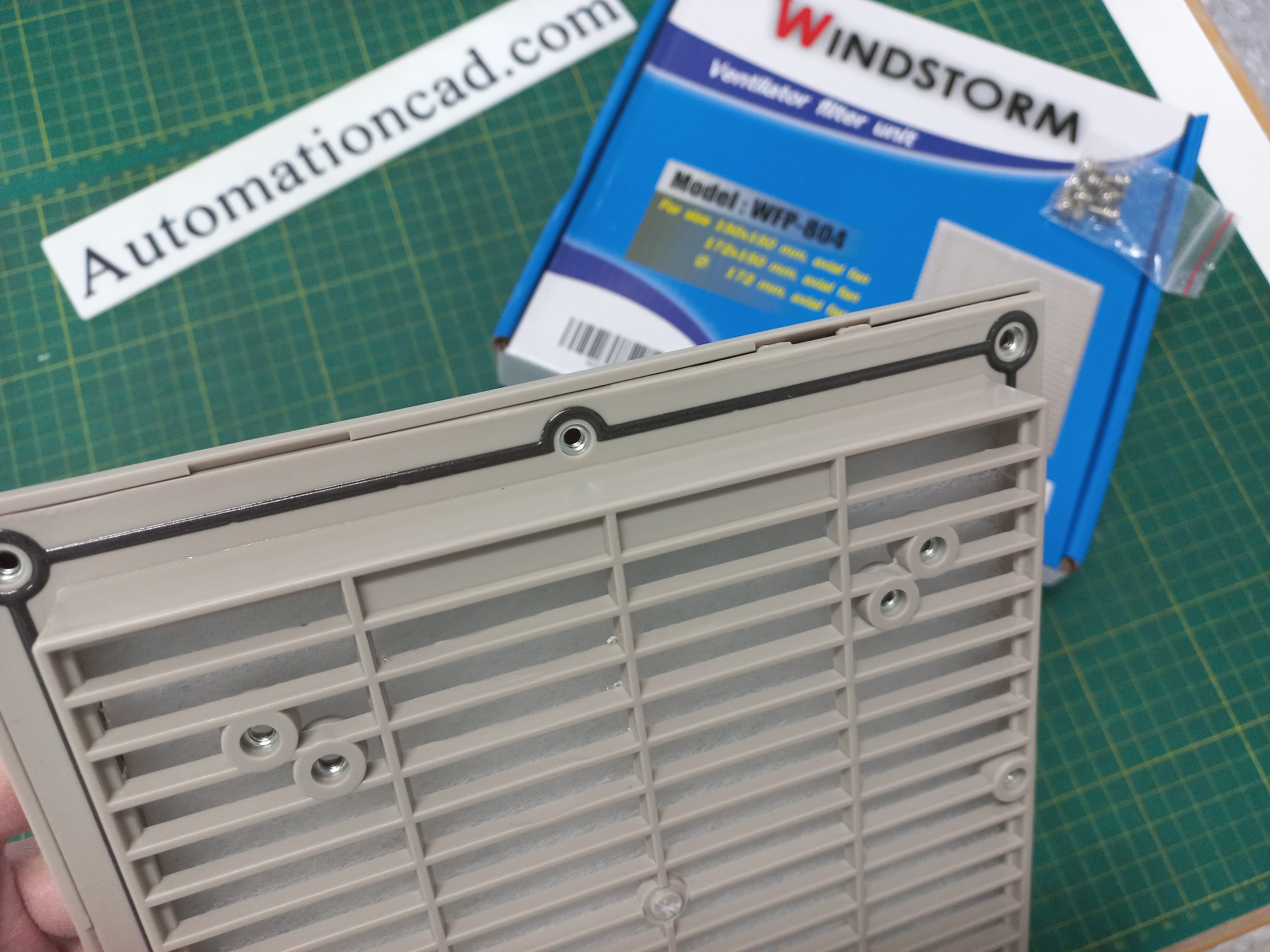 ฟิลเตอร์พัดลมระบายอากาศ WINDSTORM ขนาด 6 นิ้ว WFP-804